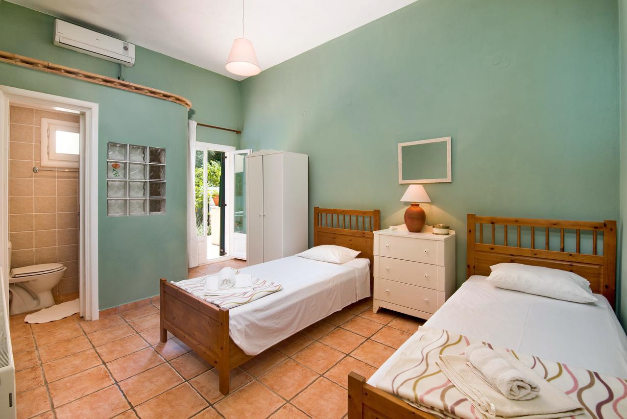 Elias Appartments Longos  Экстерьер фото